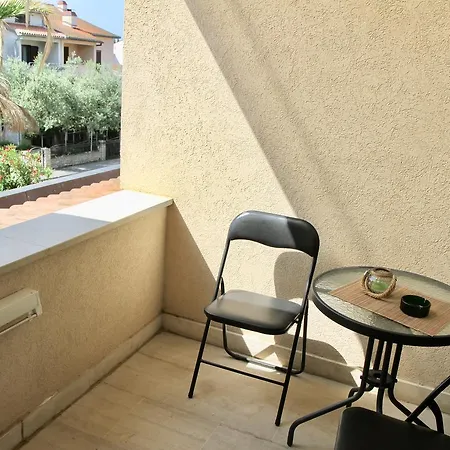 Vito Apartman Póla