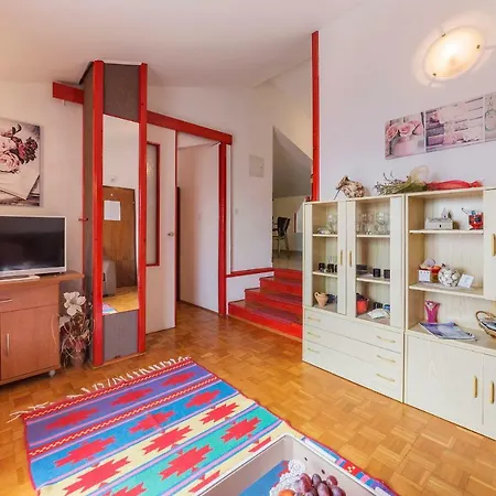 Apartment Vito *